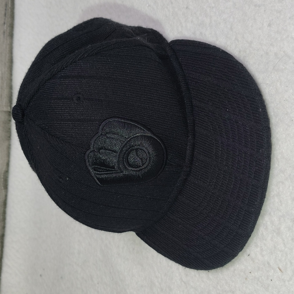 Milwaukee Brewers‎ MLB Hat Cap Size 7 3/8 Fitted Black On Black New Era 59fifty